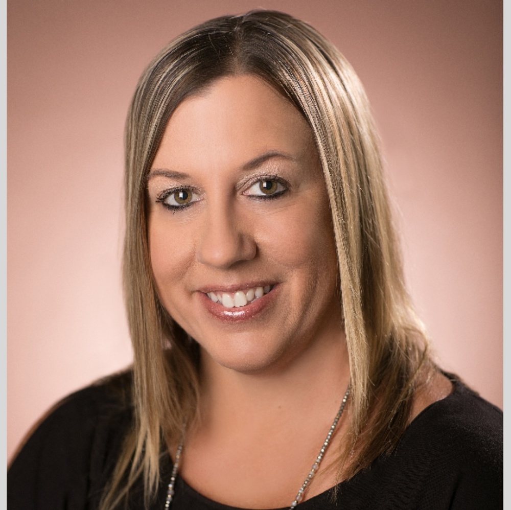 Meet your Posher, Carrie